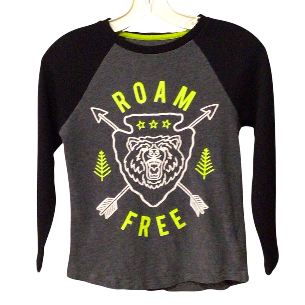 Kids Roam Free Graphic Shirt - Gray and Black